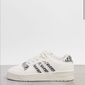 Adidas Originals Rivalry Low Sneaker in Zebra